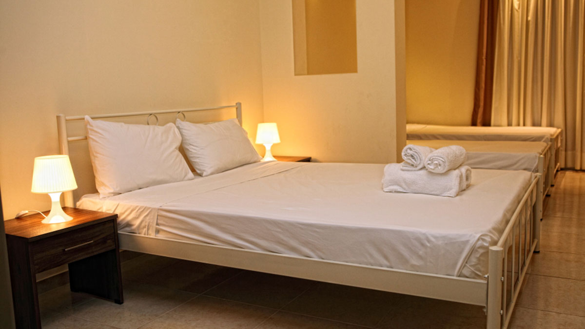 Family Open Plan Side Sea View